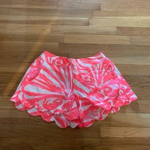 Lilly Pulitzer scalloped shorts